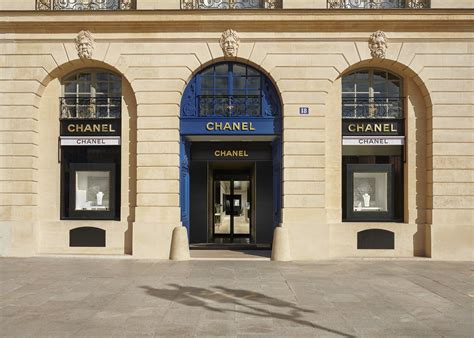 cheapest place to buy chanel in paris|chanel boutique paris france.